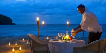 Couples Sans Souci - Private Beach Dining